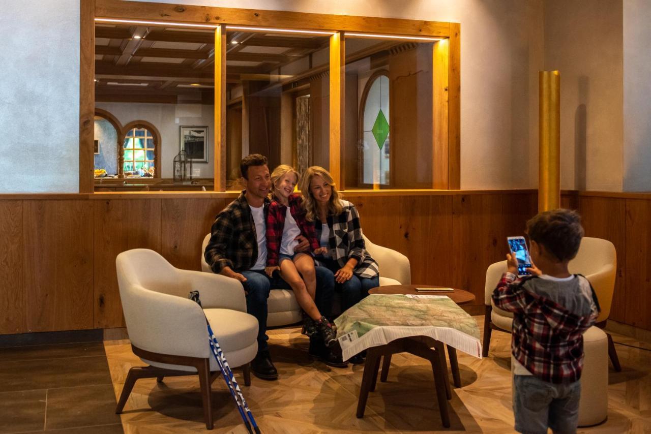 Resort Dolce Casa - Family & Spa Hotel Moena Bagian luar foto