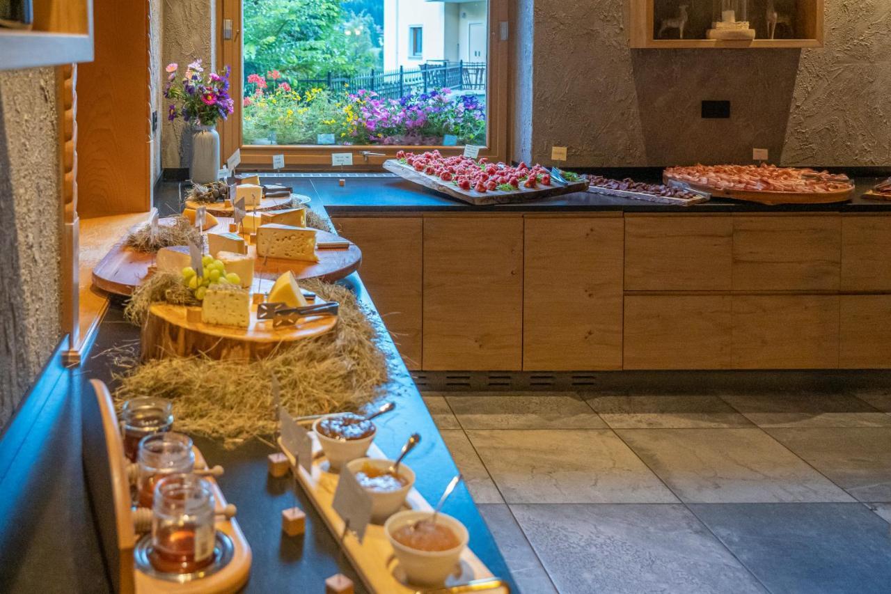 Resort Dolce Casa - Family & Spa Hotel Moena Bagian luar foto